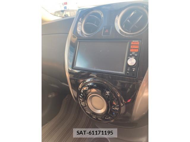Nissan NOTE 2016-02 8131711-13