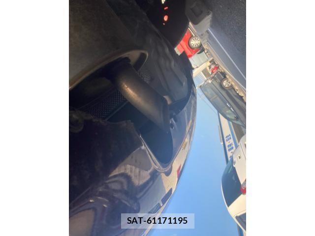 Nissan NOTE 2016-02 8131711-19