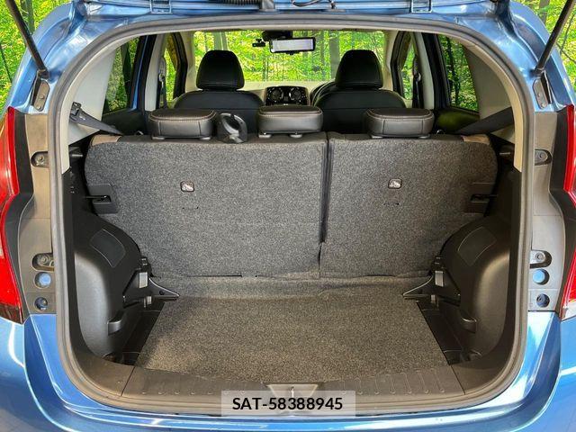 Nissan NOTE 2017-06 8131688-9