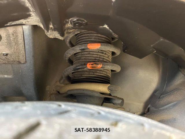 Nissan NOTE 2017-06 8131688-19