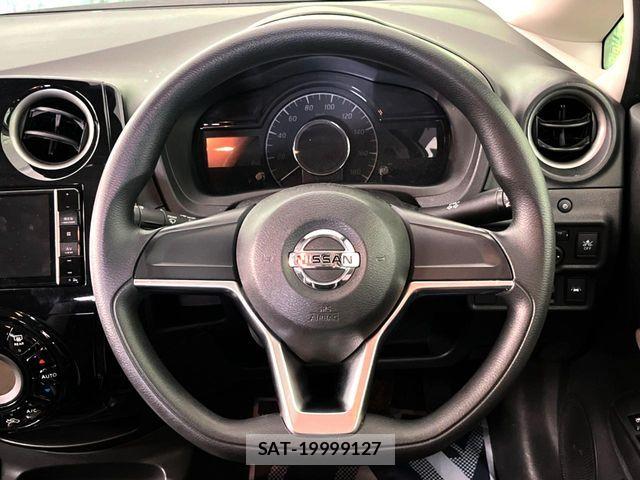 Nissan NOTE 2019-04 8131695-12
