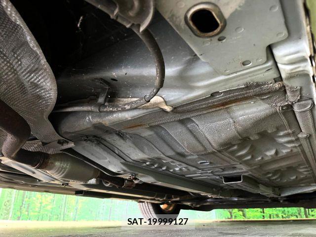 Nissan NOTE 2019-04 8131695-19