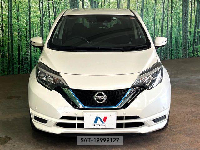 Nissan NOTE 2019-04 8131695-8