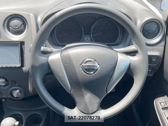 Nissan NOTE 2014-12 8131704-10