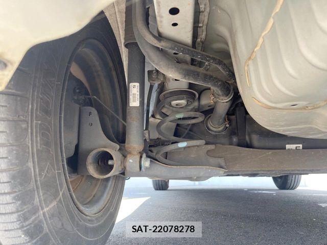 Nissan NOTE 2014-12 8131704-19