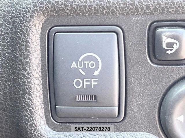 Nissan NOTE 2014-12 8131704-6