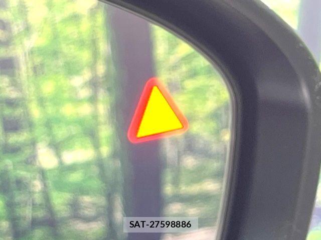 Nissan NOTE 2021-12 8131687-4