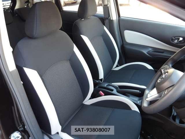 Nissan NOTE 2017-11 8131699-22