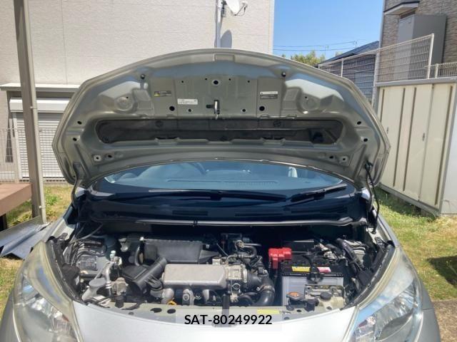 Nissan NOTE 2015-12 8131706-23