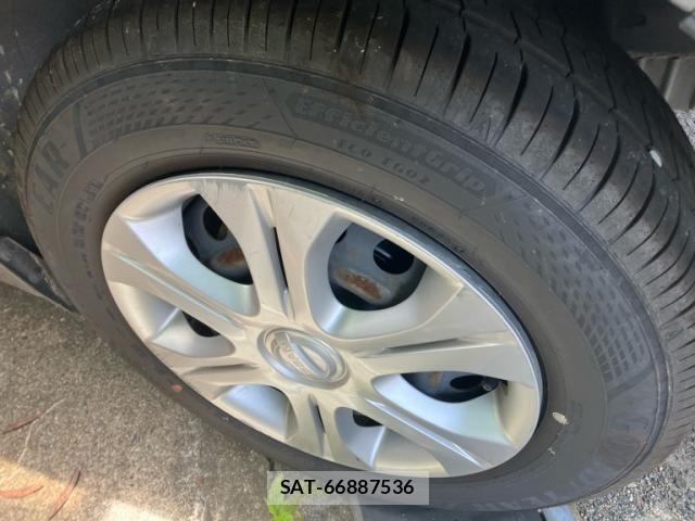 Nissan NOTE 2016-11 8131715-2