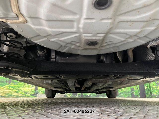 Nissan NOTE 2018-11 8131701-19