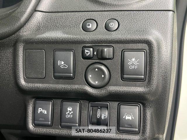 Nissan NOTE 2018-11 8131701-7