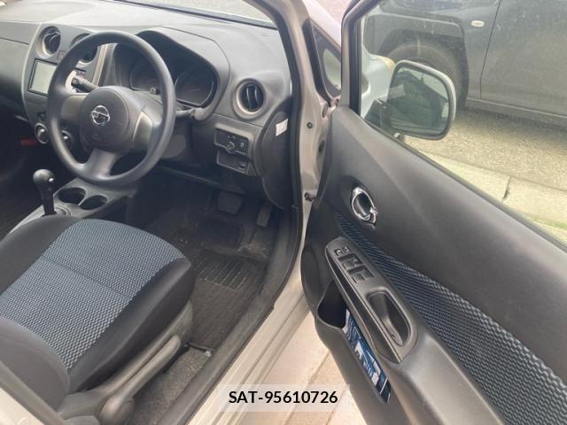 Nissan NOTE 2012-09 8131713-12