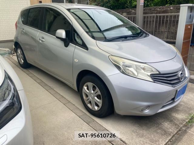 Nissan NOTE 2012-09 8131713-1