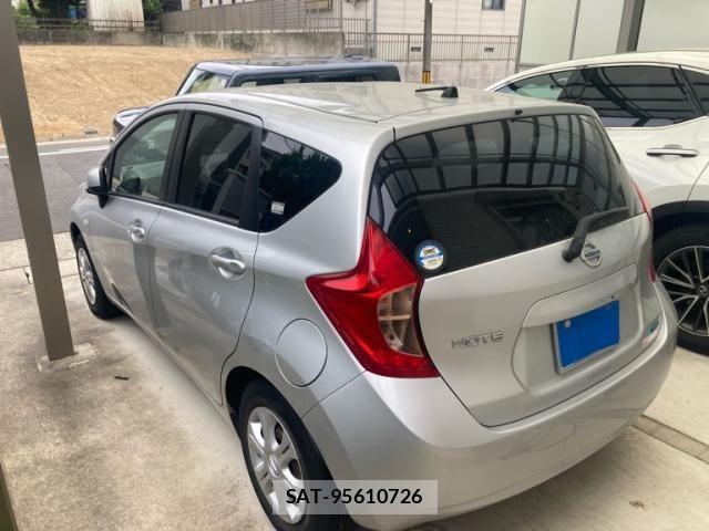 Nissan NOTE 2012-09 8131713-3
