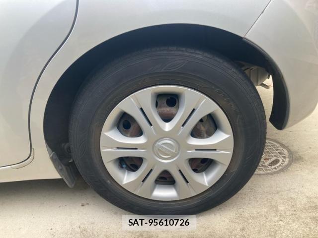 Nissan NOTE 2012-09 8131713-7
