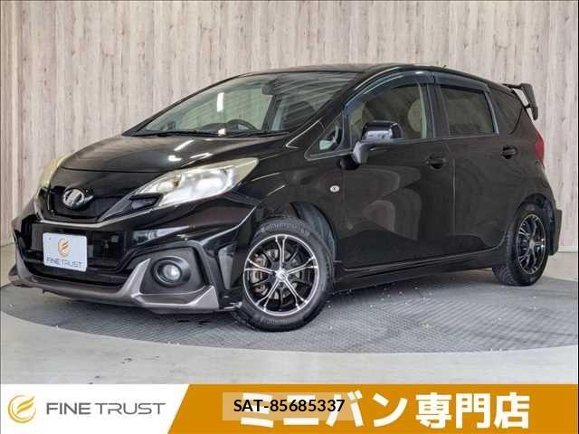 Nissan NOTE 2013-08 8131712-0