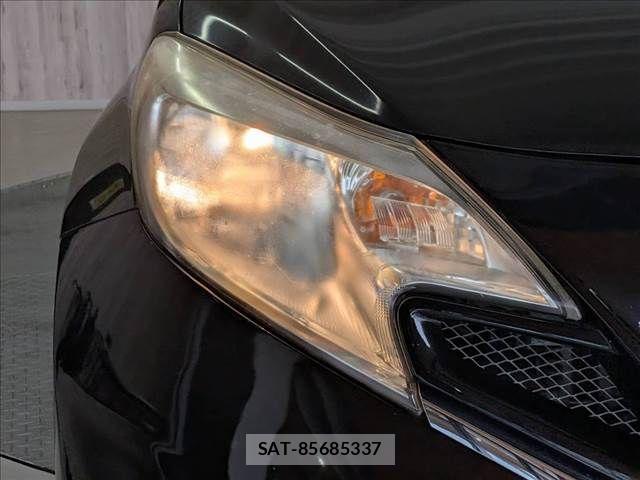 Nissan NOTE 2013-08 8131712-28