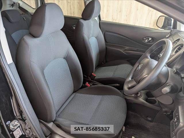 Nissan NOTE 2013-08 8131712-6