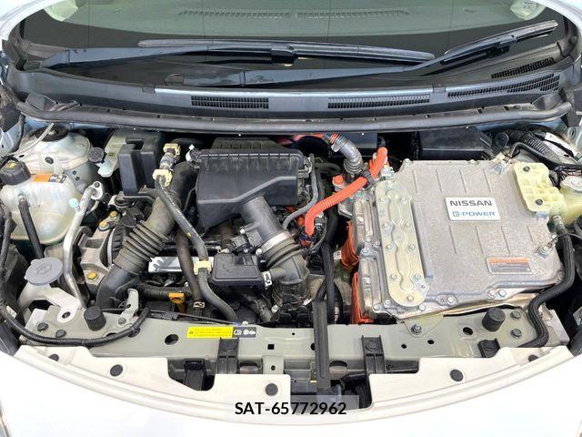 Nissan NOTE 2017-09 8131693-17