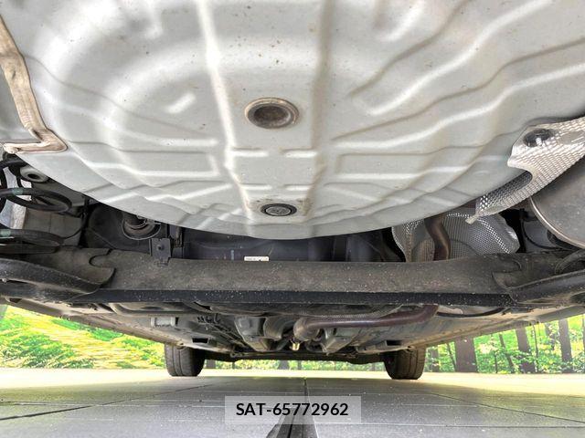 Nissan NOTE 2017-09 8131693-18