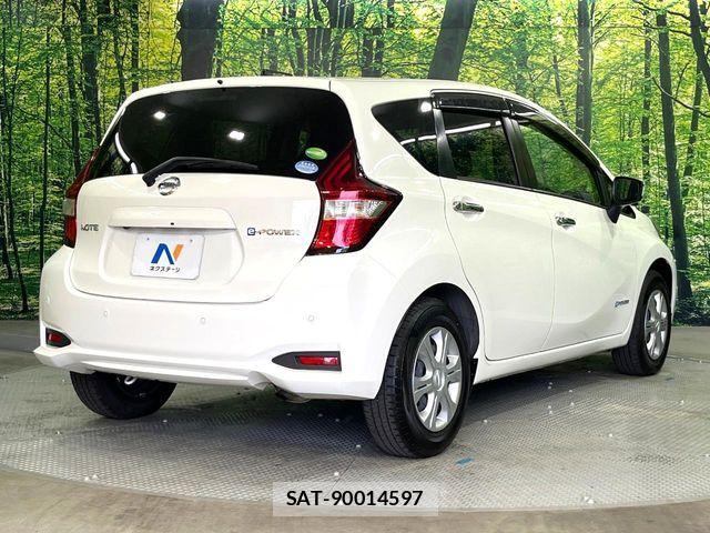 Nissan NOTE 2018-06 8146363-16