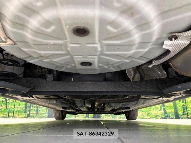Nissan NOTE 2019-06 8146361-18