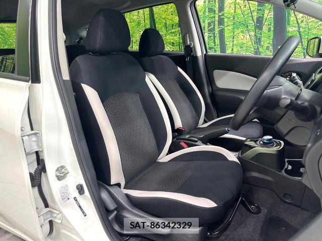 Nissan NOTE 2019-06 8146361-7