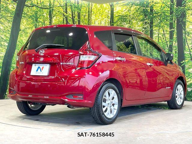 Nissan NOTE 2018-02 8146350-16