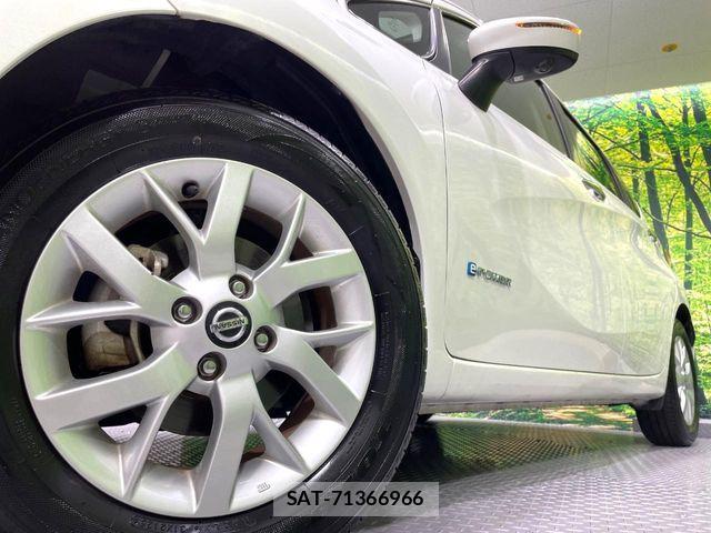 Nissan NOTE 2019-06 8146364-14