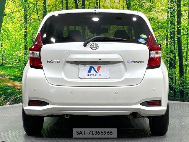 Nissan NOTE 2019-06 8146364-16