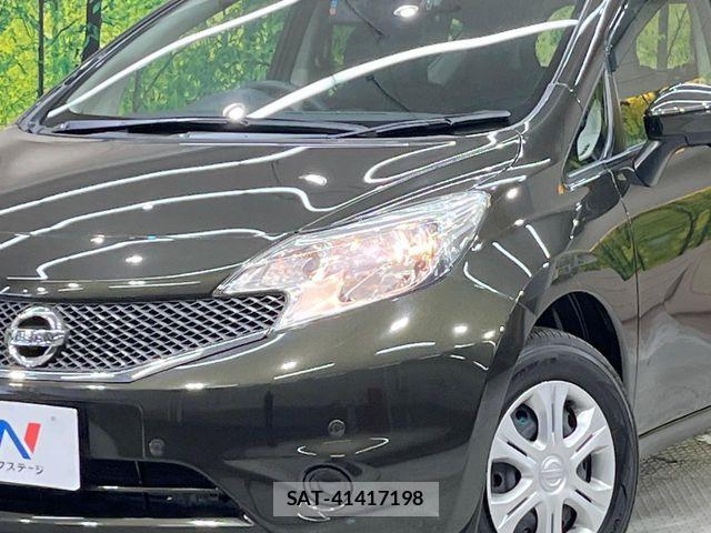 Nissan NOTE 2015-12 8146365-11