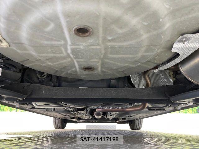 Nissan NOTE 2015-12 8146365-18