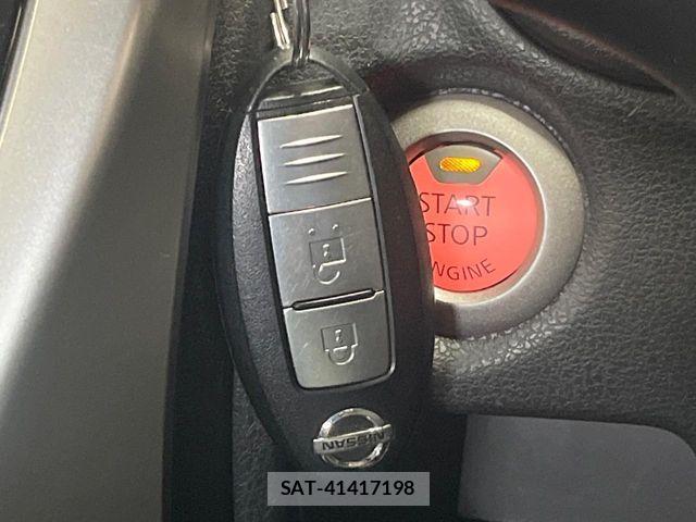 Nissan NOTE 2015-12 8146365-6