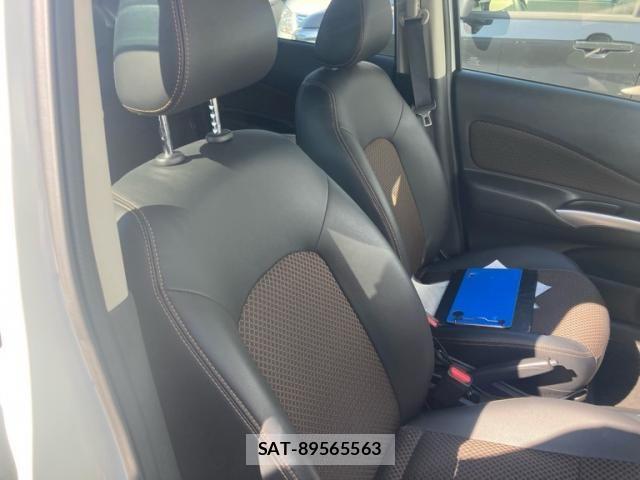 Nissan NOTE 2015-08 8146367-13