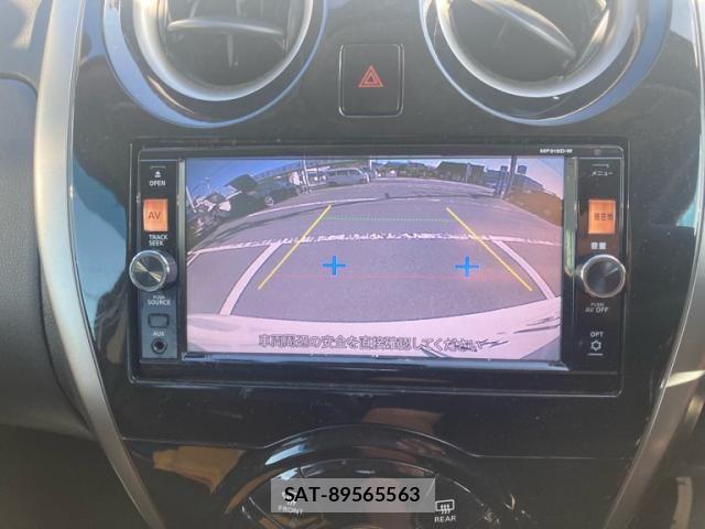 Nissan NOTE 2015-08 8146367-22