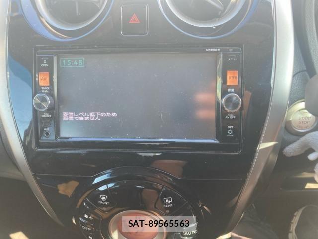 Nissan NOTE 2015-08 8146367-23