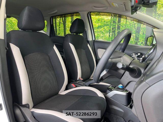 Nissan NOTE 2019-09 8158938-7