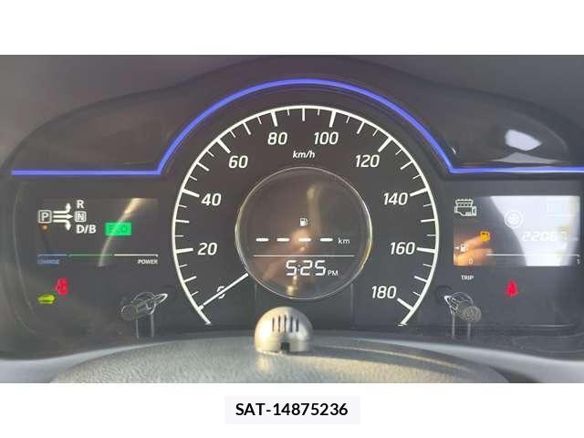 Nissan NOTE 2017-09 8158941-21