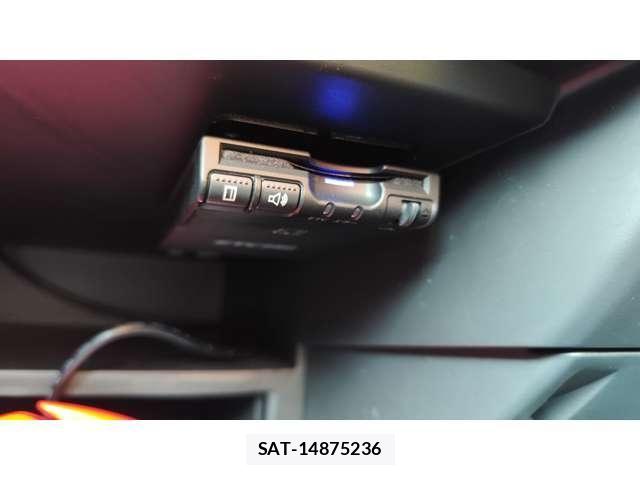 Nissan NOTE 2017-09 8158941-25