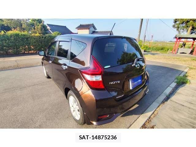 Nissan NOTE 2017-09 8158941-5