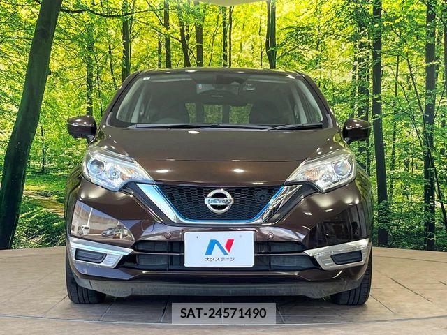 Nissan NOTE 2017-07 8158943-13