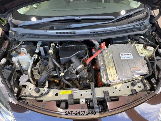Nissan NOTE 2017-07 8158943-17