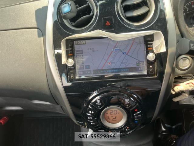 Nissan NOTE 2016-03 8158942-14