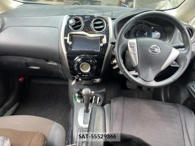 Nissan NOTE 2016-03 8158942-17