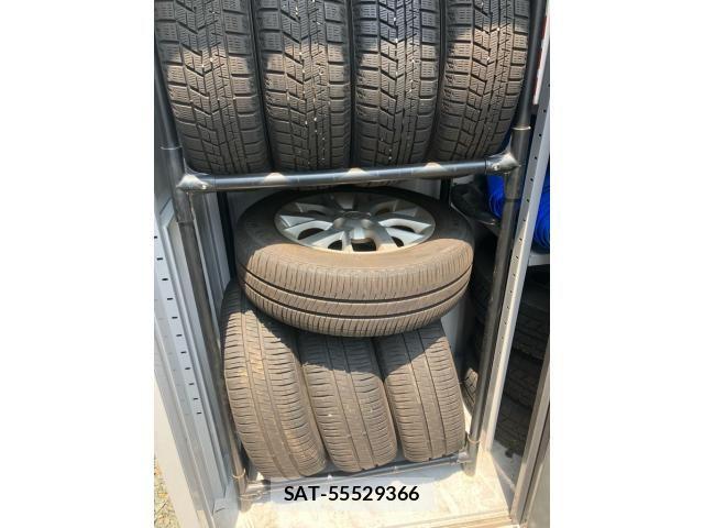 Nissan NOTE 2016-03 8158942-23