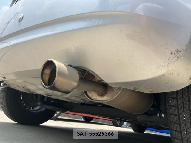 Nissan NOTE 2016-03 8158942-5