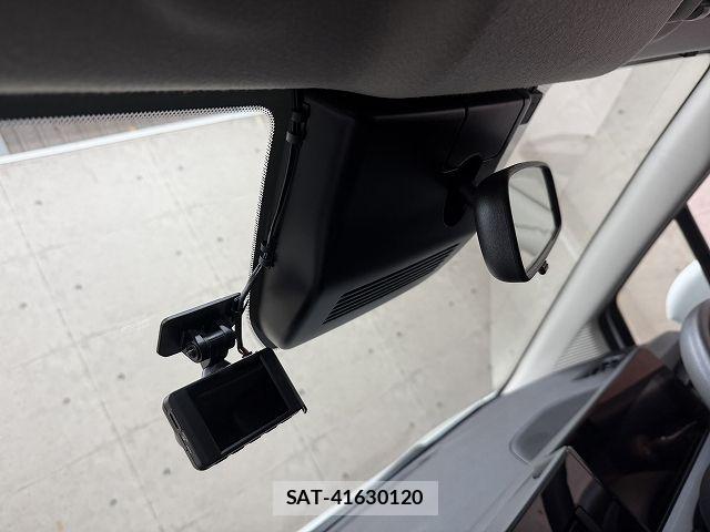 Nissan NOTE 2024-07 8158937-17