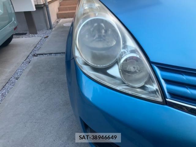 Nissan NOTE 2012-02 8158948-9