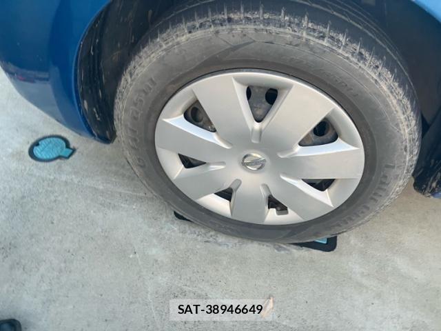 Nissan NOTE 2012-02 8158948-5